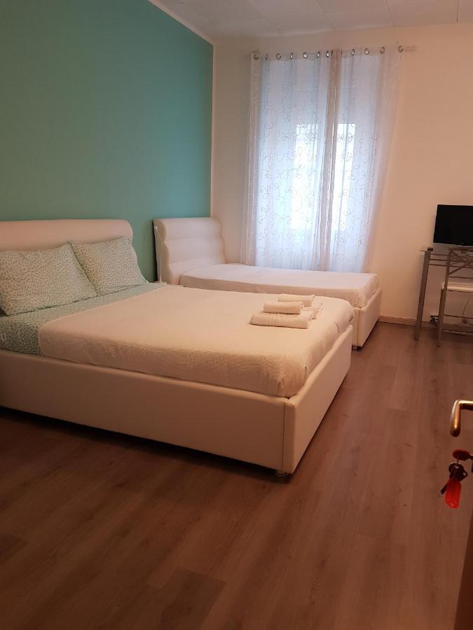 B&B Porto Vecchio Rooms - Stazione Centrale 的里雅斯特 外观 照片